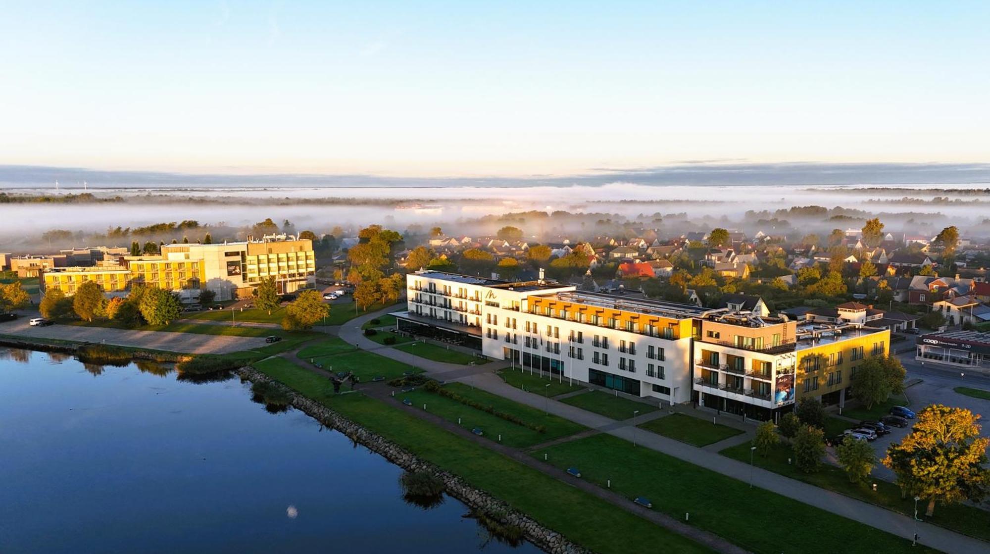 Oe Seaside Suites & Spa Kuressaare Exterior foto